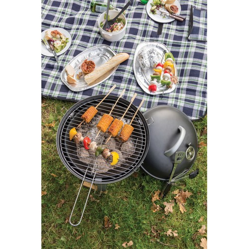 Tartan picnic blanket