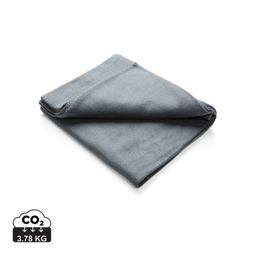 [P459.061] Fleece blanket in pouch